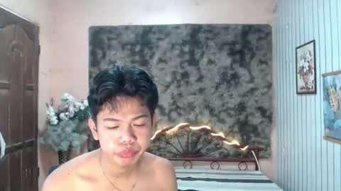 urdreamboy_doms online show from August 7, 2026, 5:31 am