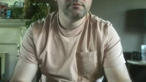 Hung Daddy online show from June 17, 2026, 3:35 pm
