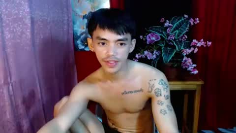 urhunky_boy online show from June 16, 2026, 9:06 pm