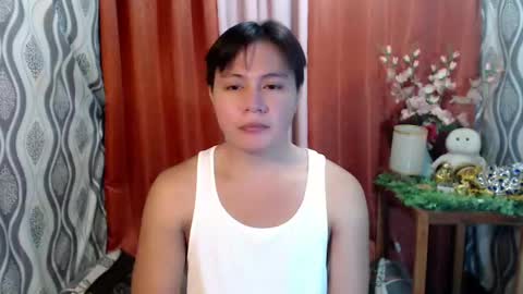 Snapshot of urhunky_ivan chatting on December 17, 2024, 4:00 pm urhunky_ivan online show from December 17, 2024, 4:00 pm