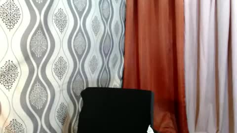 Snapshot of urhunky_ivan chatting on January 23, 2025, 7:11 am urhunky_ivan online show from January 23, 2025, 7:11 am