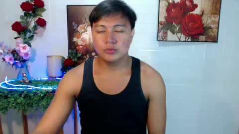 Snapshot of urhunky_ivan chatting on July 12, 2026, 5:15 pm urhunky_ivan online show from July 12, 2026, 5:15 pm