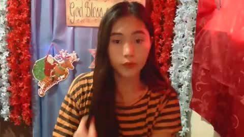 ashly salgado online show from December 13, 2025, 10:59 pm