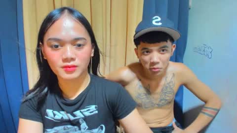 urslutty_mayie online show from June 17, 2026, 6:09 pm