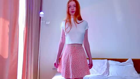 Lina online show from July 17, 2026, 3:02 am