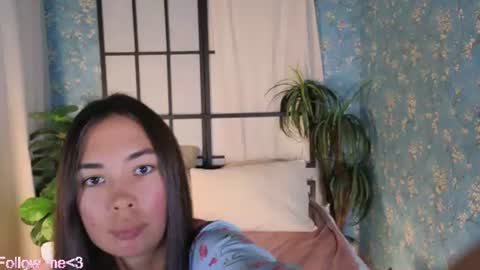 vivi online show from July 6, 2026, 3:03 pm