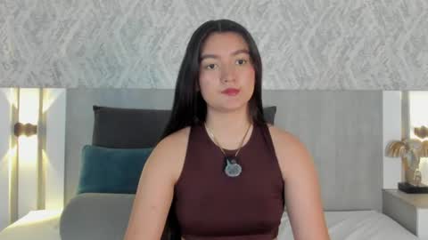 Vaalentina Lux online show from June 15, 2026, 4:42 pm