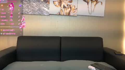 valentina milan online show from July 9, 2026, 5:22 am