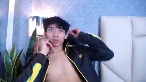 Snapshot of valenorlerot chatting on October 9, 2025, 1:42 pm Valenor online show from October 9, 2025, 1:42 pm