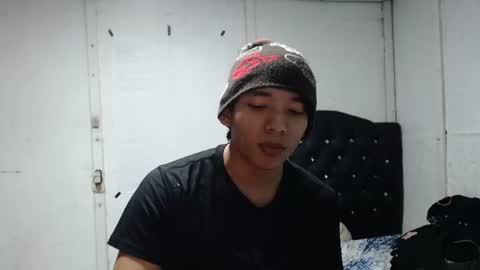 Snapshot of valenorlerot chatting on July 18, 2026, 7:56 am Valenor online show from July 18, 2026, 7:56 am