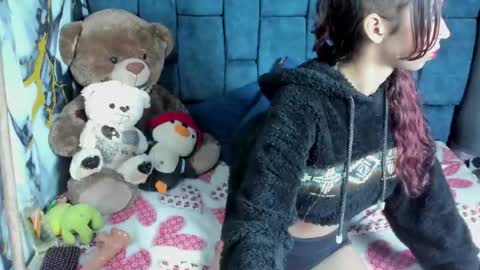 valentinaklean1 online show from July 25, 2026, 2:31 am