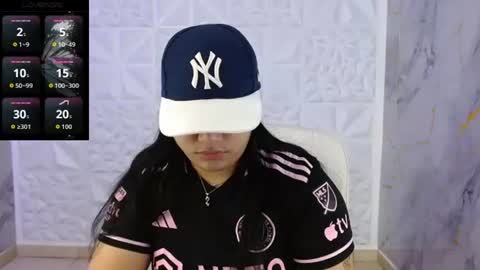 valeri_harpers4 online show from July 11, 2026, 6:43 pm