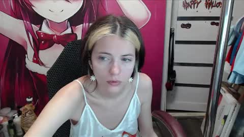 ValeriaXKiss online show from May 14, 2026, 12:50 am