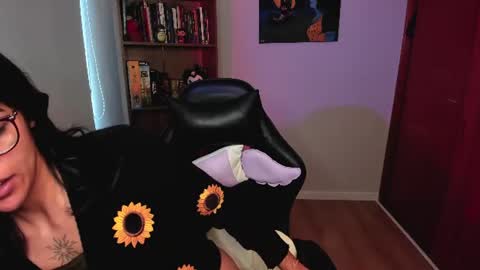 Snapshot of valerie__sky chatting on June 27, 2026, 11:48 am Val online show from June 27, 2026, 11:48 am