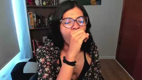 Snapshot of valerie__sky chatting on July 7, 2026, 12:42 pm Val online show from July 7, 2026, 12:42 pm