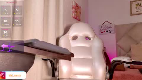 valerie_zans online show from July 16, 2026, 12:05 am