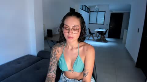 Snapshot of valerieaustin chatting on July 1, 2026, 4:18 pm call me Val online show from July 1, 2026, 4:18 pm
