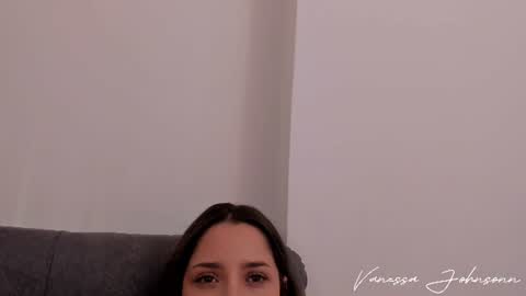 vanessajohnsonn online show from June 12, 2026, 9:57 pm