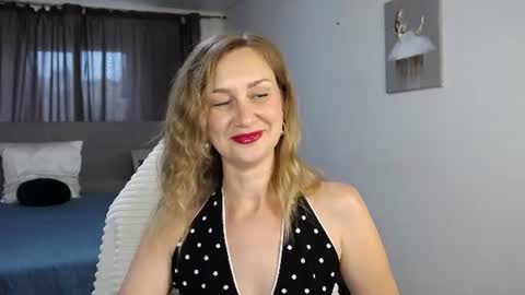 Vanessa  online show from June 13, 2026, 1:31 pm