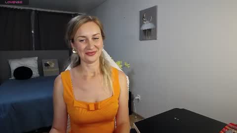 Vanessa  online show from July 1, 2026, 5:56 pm