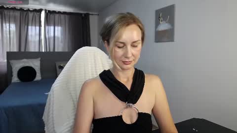 Vanessa  online show from July 11, 2026, 9:23 am