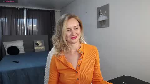 Vanessa  online show from July 21, 2026, 3:36 pm