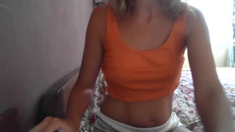 Snapshot of vanillachika205 chatting on July 16, 2026, 10:43 am vanillachika205 online show from July 16, 2026, 10:43 am