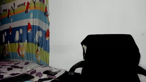 vannellope_vladimir online show from June 9, 2026, 3:12 pm