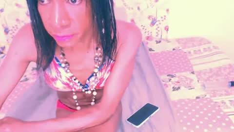 VANNESA online show from July 30, 2026, 5:17 am