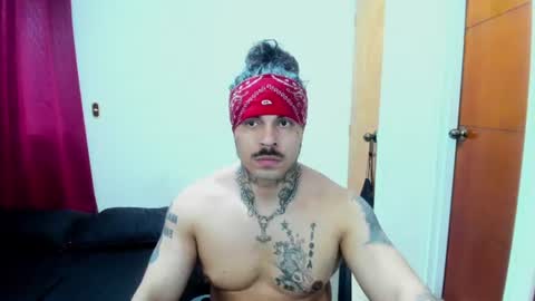 vanvelckan_ online show from July 27, 2026, 6:53 am