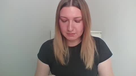 velour_idylle online show from June 24, 2026, 12:26 pm