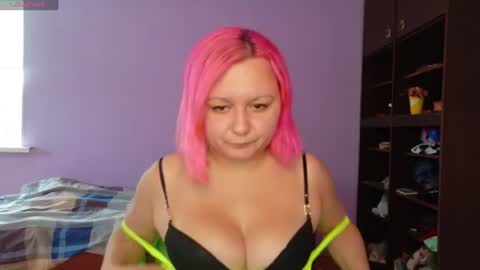 Velvet Rosse online show from July 7, 2026, 2:21 pm