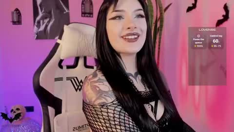 Snapshot of velvetvampire chatting on July 26, 2026, 3:58 am Jess online show from July 26, 2026, 3:58 am