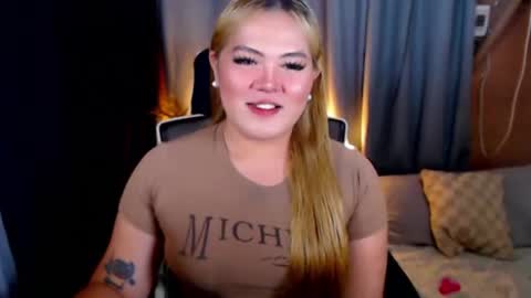 I am Colly Your mystery girl online show from July 22, 2026, 1:52 am