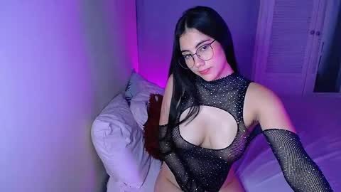 Venus online show from December 11, 2024, 11:00 pm