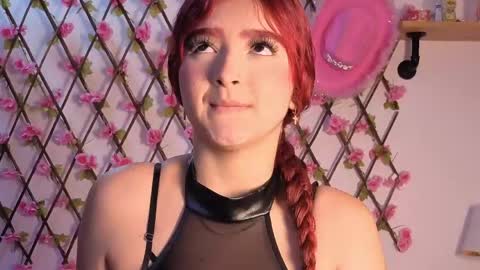 venus_velvett online show from May 31, 2026, 3:30 pm
