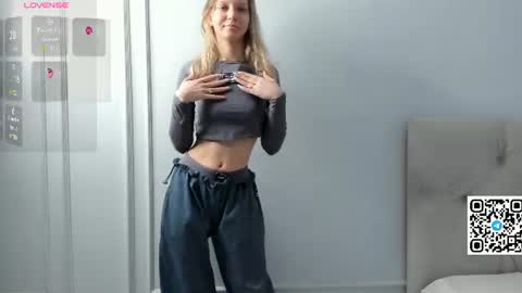 Anny online show from July 20, 2026, 12:07 pm