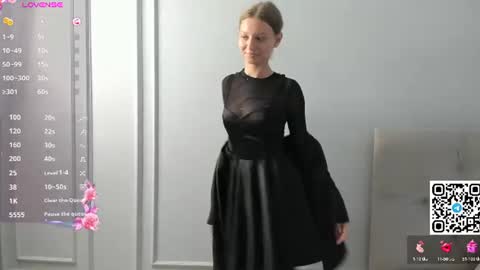 Anny online show from July 30, 2026, 11:42 am