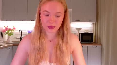 Snapshot of veronikamitchel chatting on August 9, 2026, 7:30 pm Veronika online show from August 9, 2026, 7:30 pm