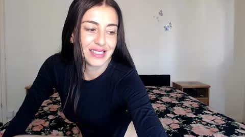 Snapshot of verryhotstella chatting on July 3, 2026, 6:42 am verryhotstella online show from July 3, 2026, 6:42 am