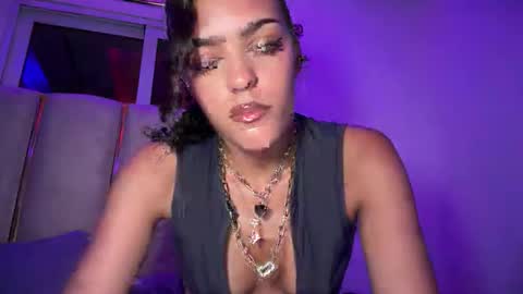Snapshot of vickyyyx chatting on April 22, 2026, 1:19 am Goddess Victory online show from April 22, 2026, 1:19 am