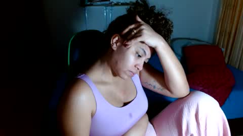 VICKY online show from July 18, 2026, 3:38 pm