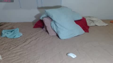 VICKY online show from July 23, 2026, 1:58 am