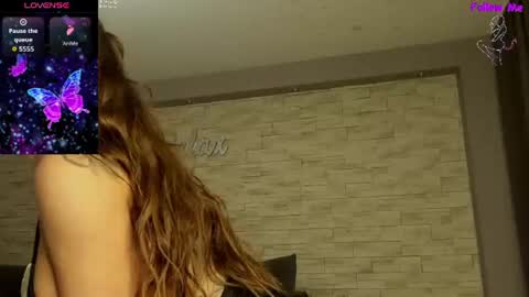 Victoria online show from July 25, 2026, 3:04 am