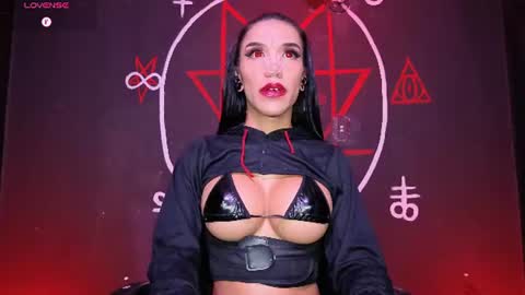 Victoria Vampire online show from August 9, 2026, 9:25 am