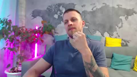 vikingchrisss online show from June 19, 2026, 10:41 am