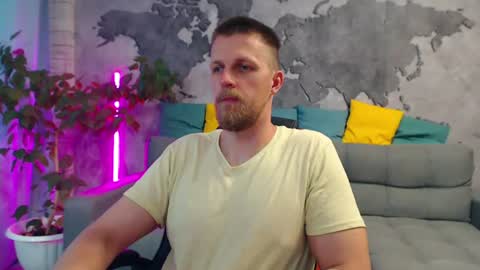 vikingchrisss online show from July 11, 2026, 10:07 am