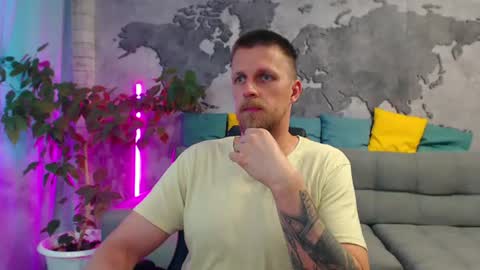 vikingchrisss online show from July 12, 2026, 10:17 am