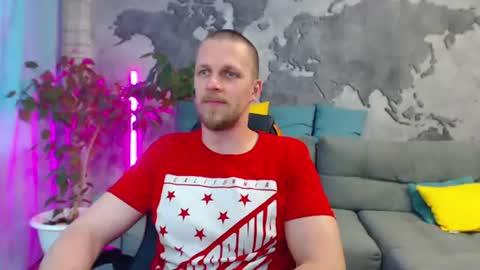vikingchrisss online show from July 28, 2026, 12:48 pm