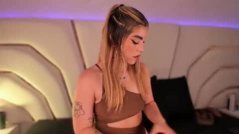 violeta_marquez online show from July 24, 2026, 11:52 am